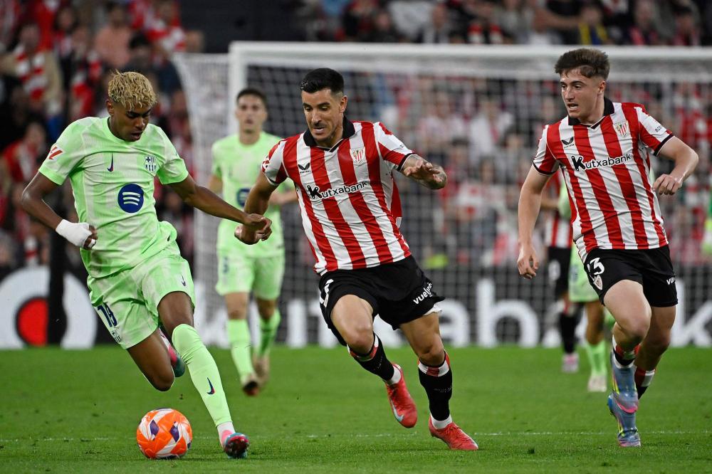 熟悉么？图片报：慕尼黑1860极端球迷在拜仁训练场涂鸦