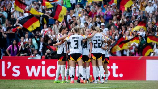 东道主签运不错 法国队遭遇强敌 美加墨世界杯分组抽签结果揭晓